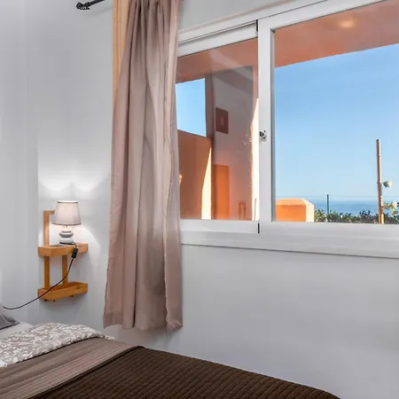 Del Sol Yohannsanae Regione Apartment *