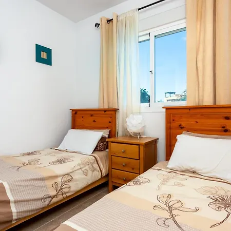 Del Sol Yohannsanae Regione Apartment Casares